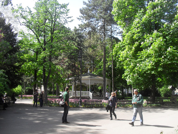 Dunavski park u Novom Sadu, april 2011 49 A.jpg